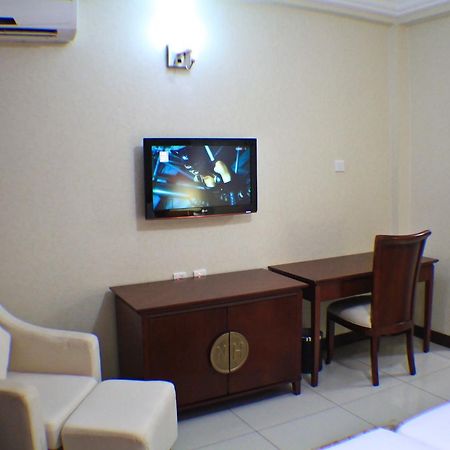 Royal Nick Hotel Lashibi Luaran gambar