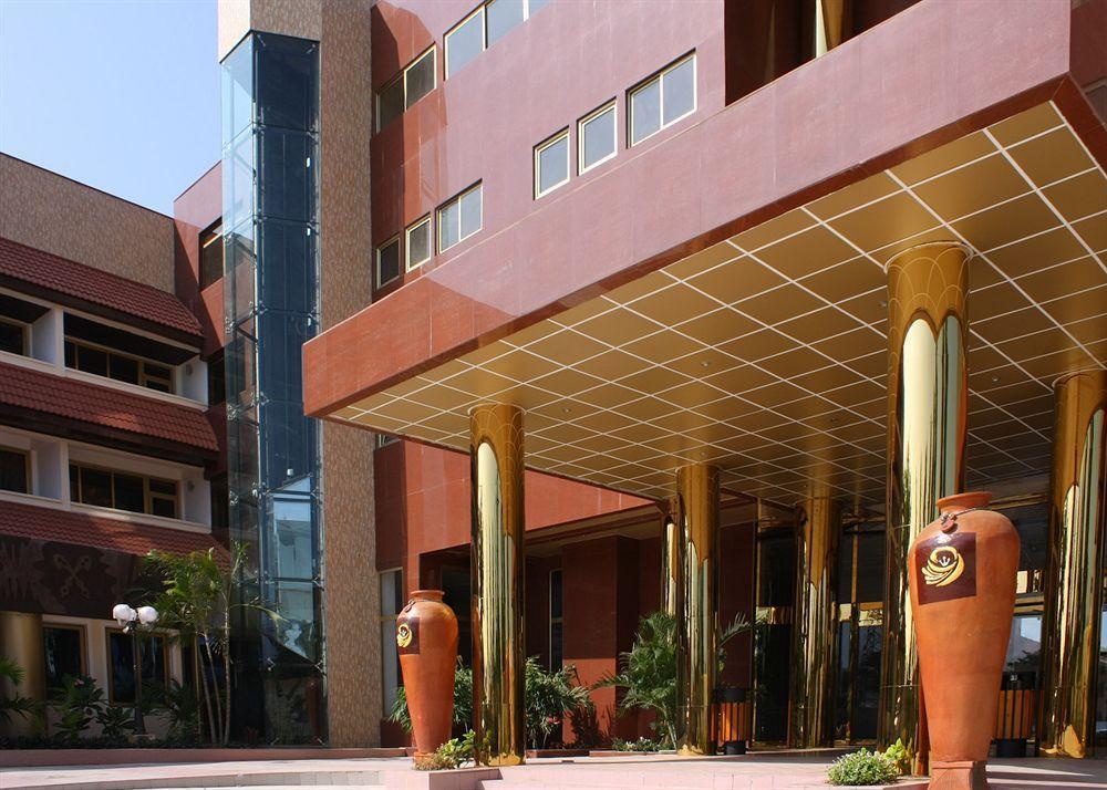 Royal Nick Hotel Lashibi Luaran gambar