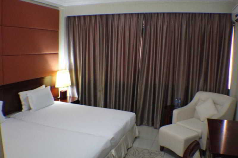 Royal Nick Hotel Lashibi Luaran gambar