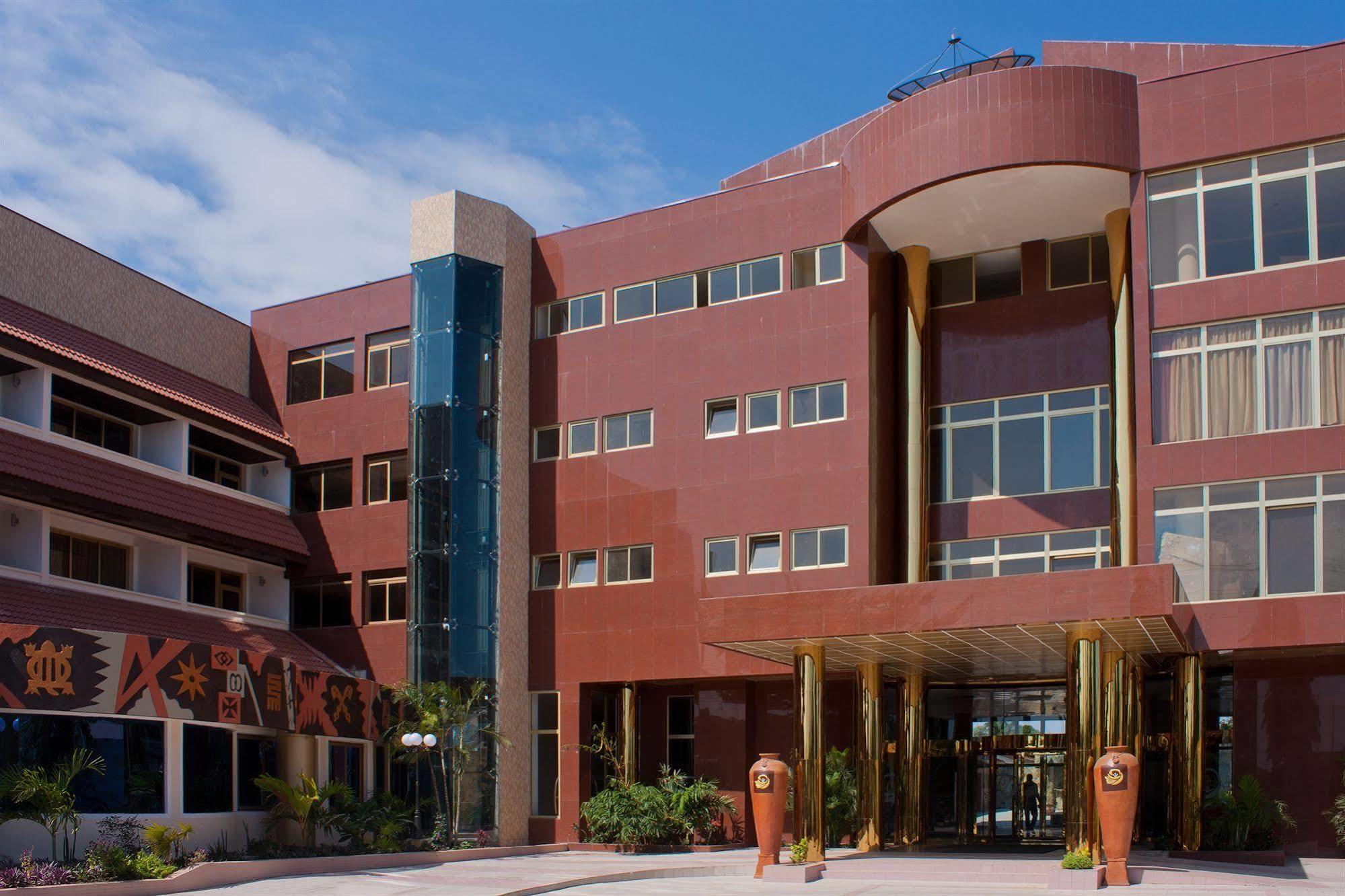 Royal Nick Hotel Lashibi Luaran gambar