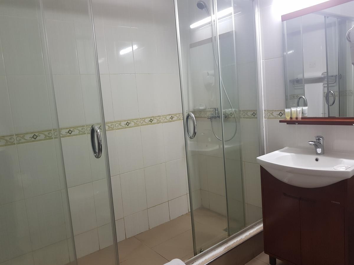 Royal Nick Hotel Lashibi Luaran gambar