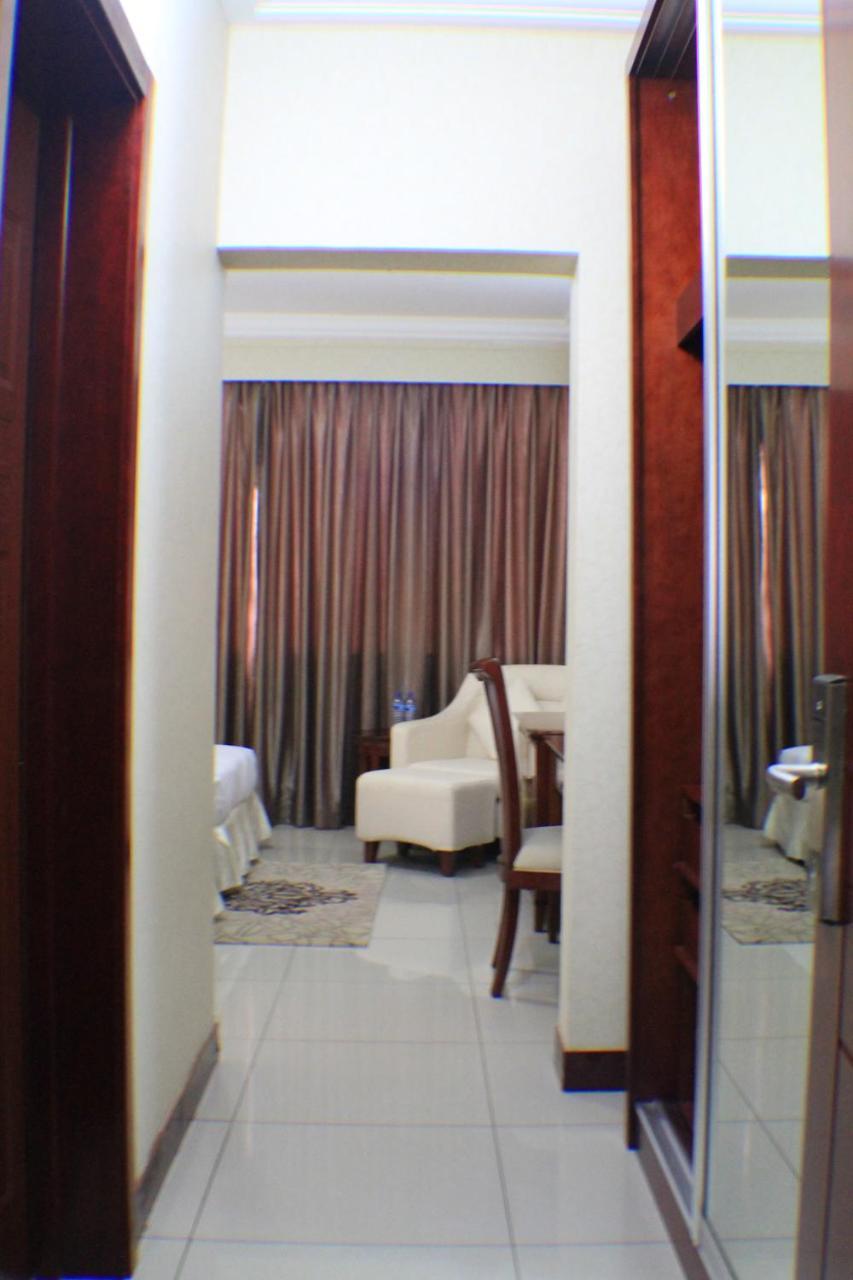 Royal Nick Hotel Lashibi Luaran gambar